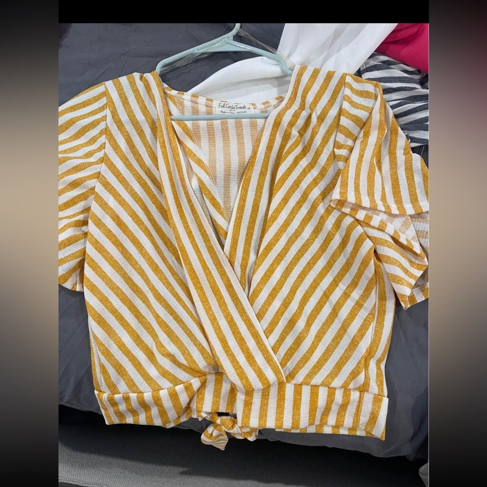 yellow striped cropped shirt